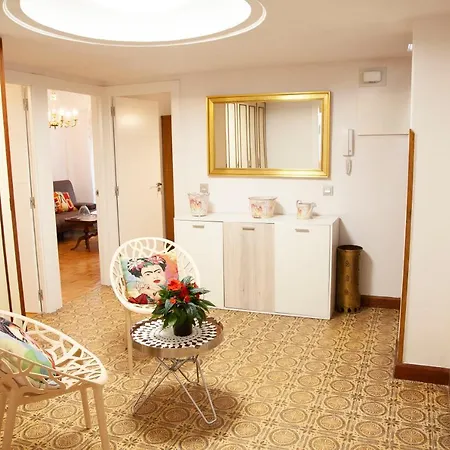 Pisito En Campos Al Lado De La Playa S.lorenzo Gijón